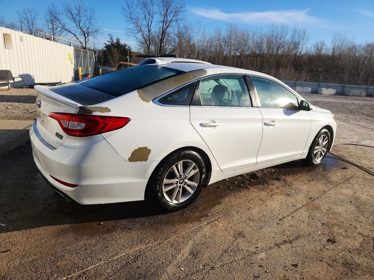 2016 Hyundai Sonata Se - Image 3