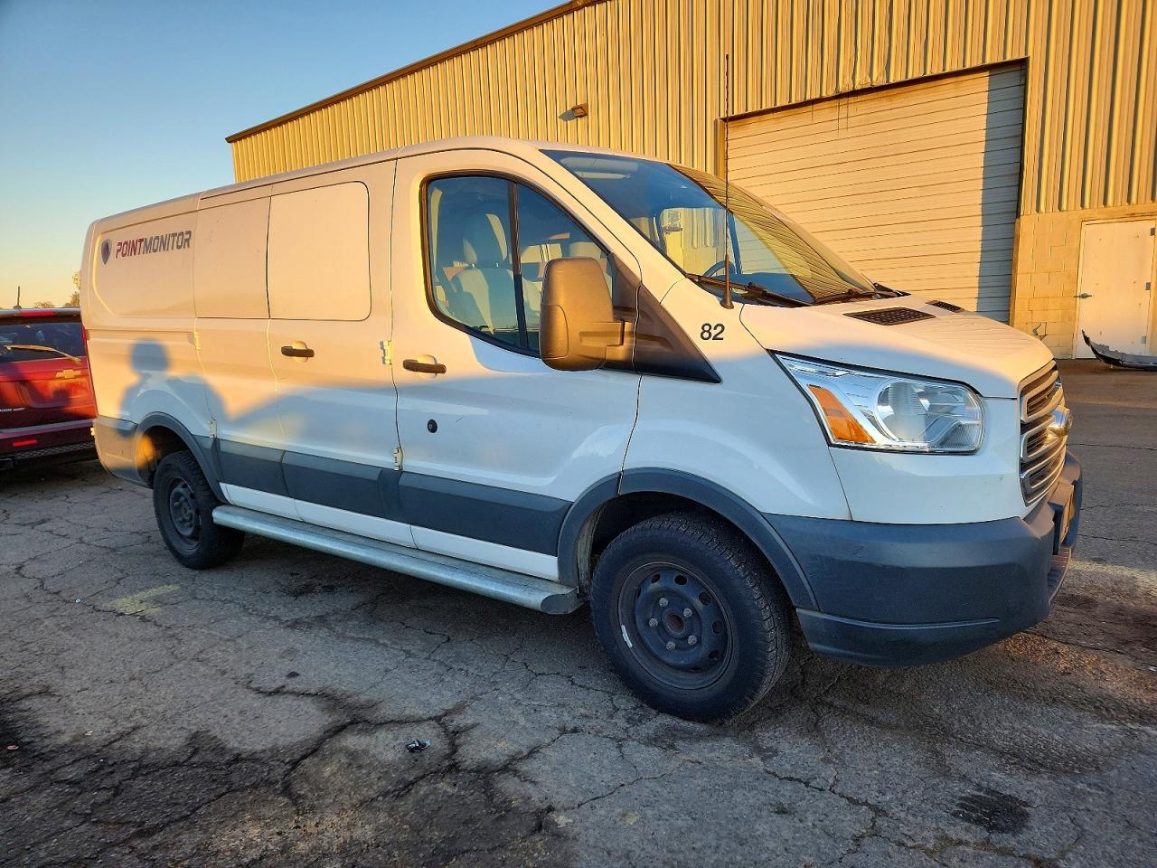 2016 Ford Transit T-250 Delivery Van - Фото 4