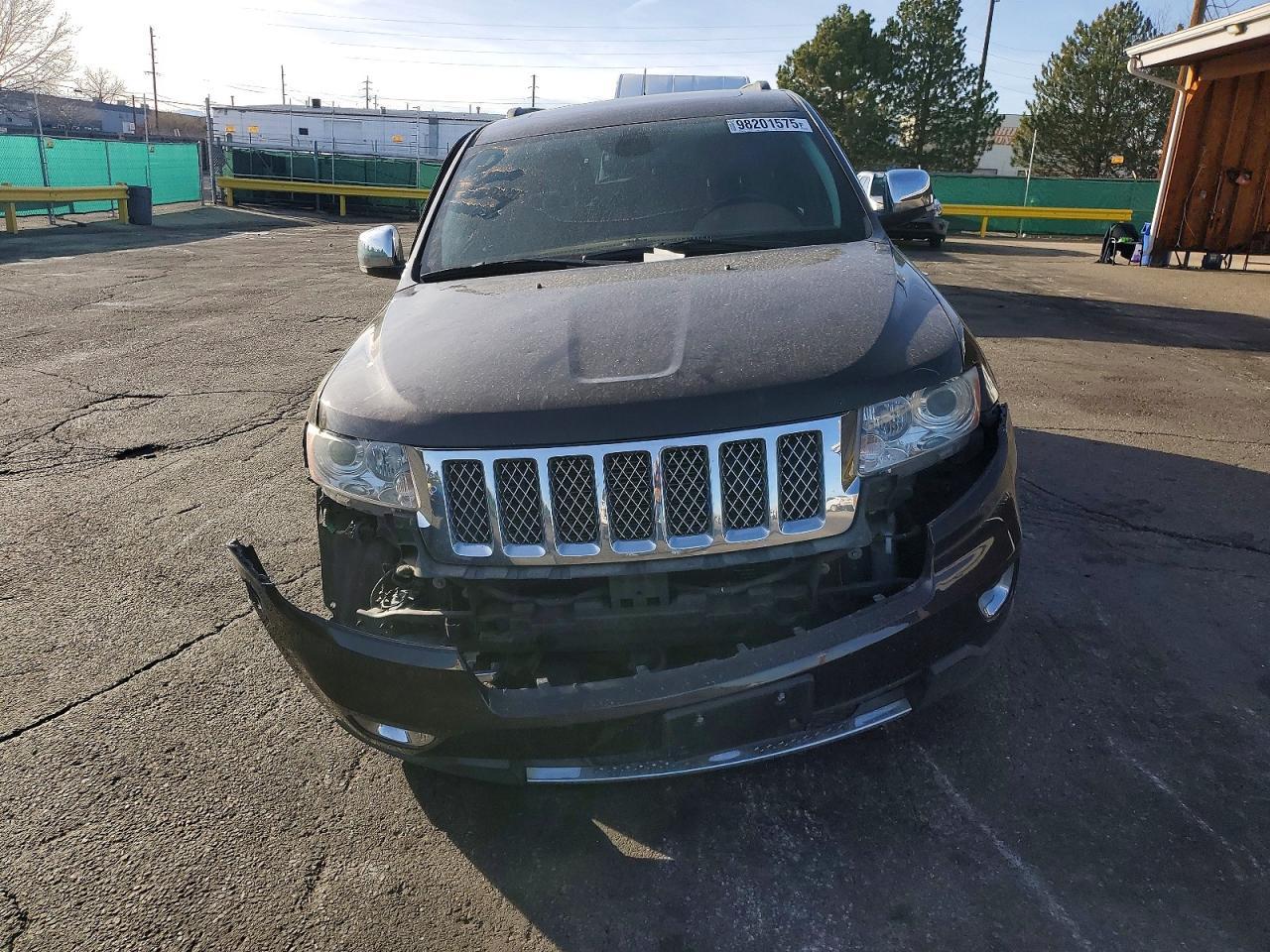 2012 Jeep Grand Cherokee Overland - Image 5