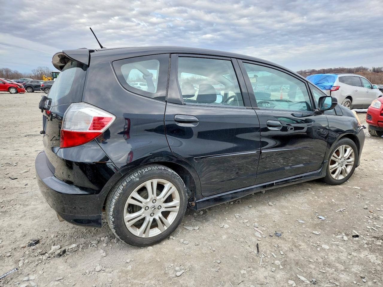 2010 Honda Fit - Фото 3