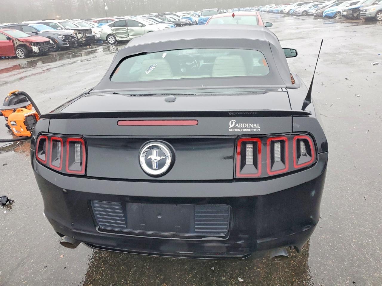 2014 Ford Mustang - Фото 6