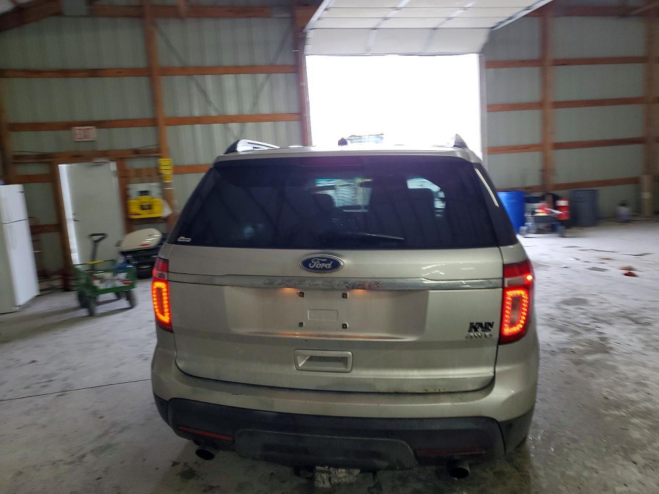 2012 Ford Explorer - Фото 6