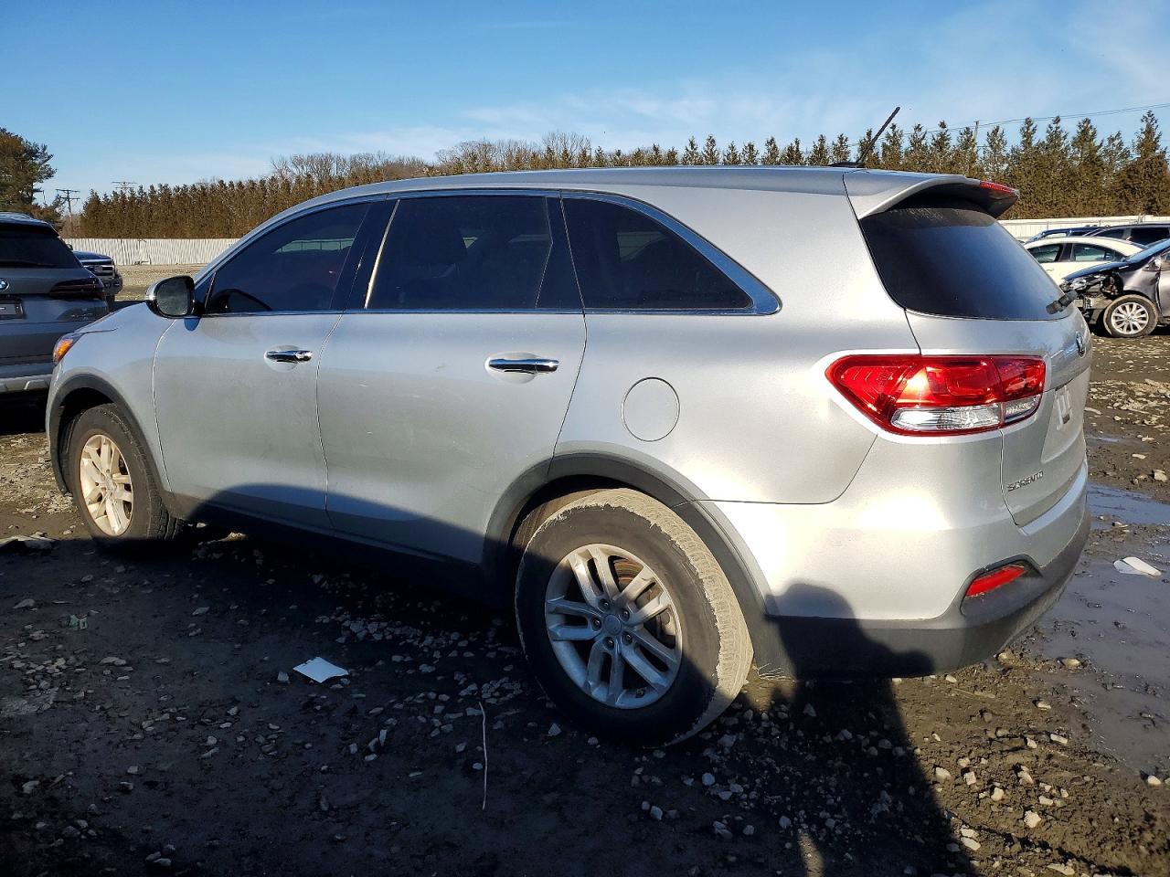 2018 Kia Sorento Lx - Фото 2