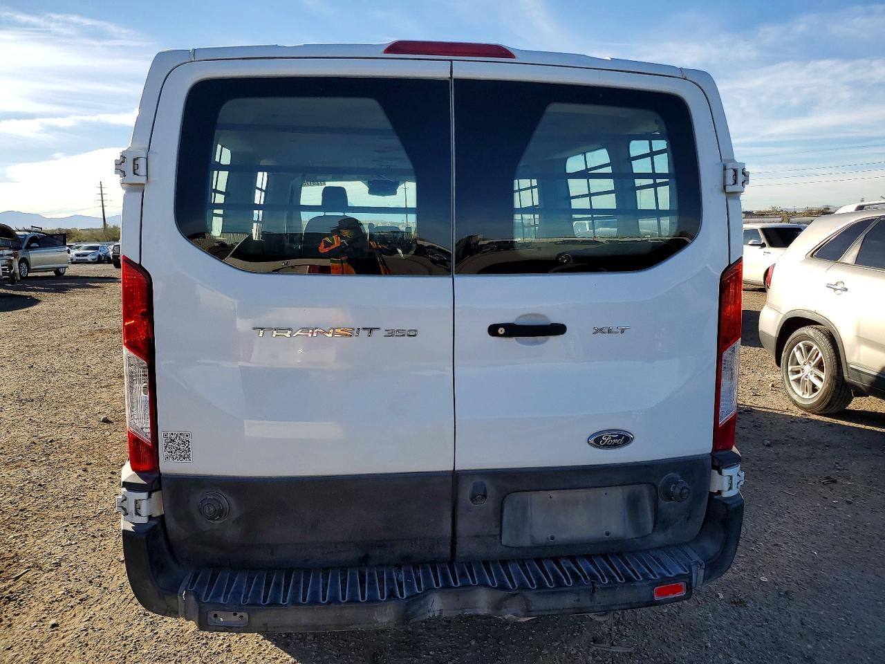 2019 Ford Transit Delivery Van - Фото 6