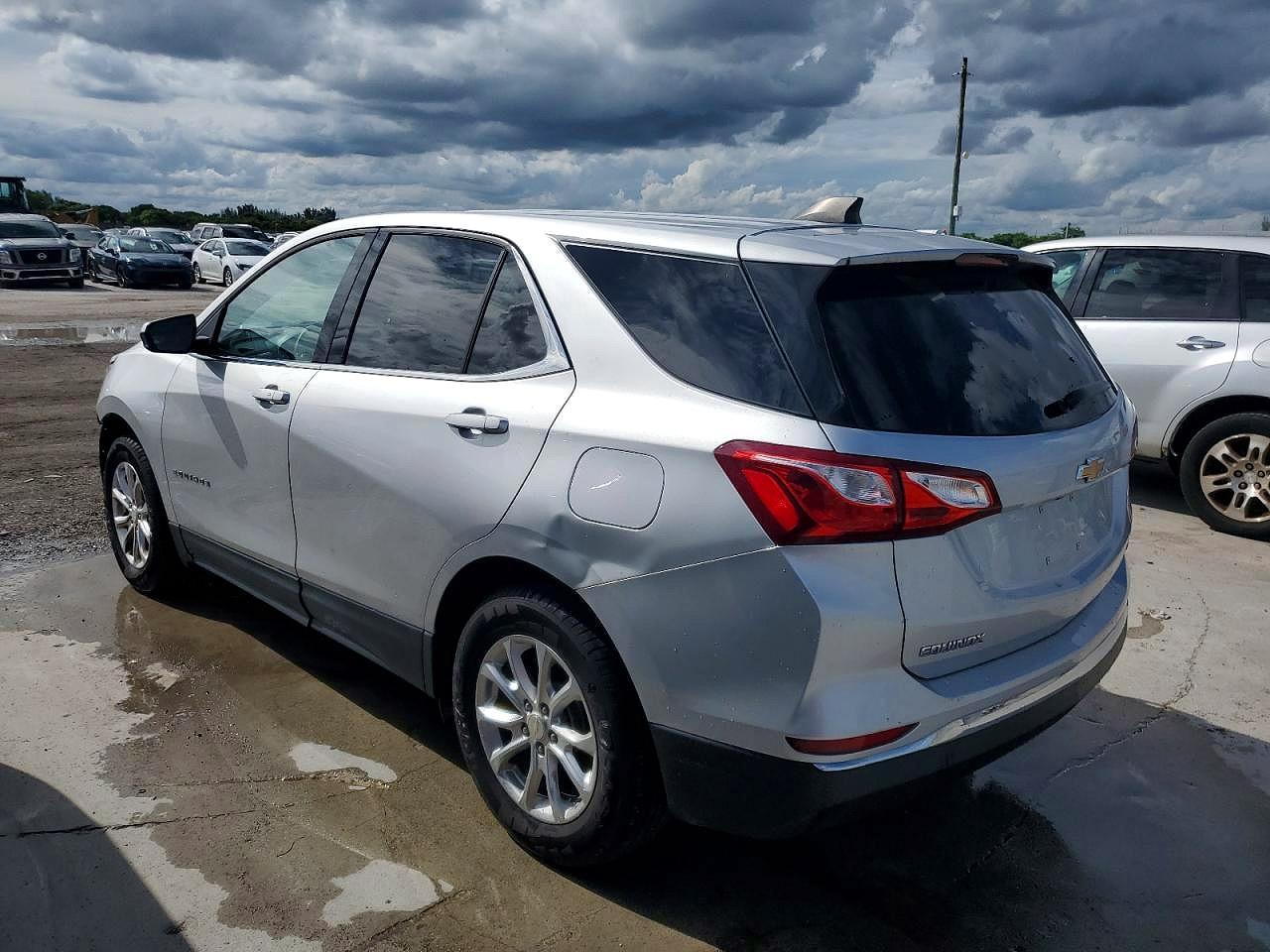 2020 Chevrolet Equinox Lt - Фото 2