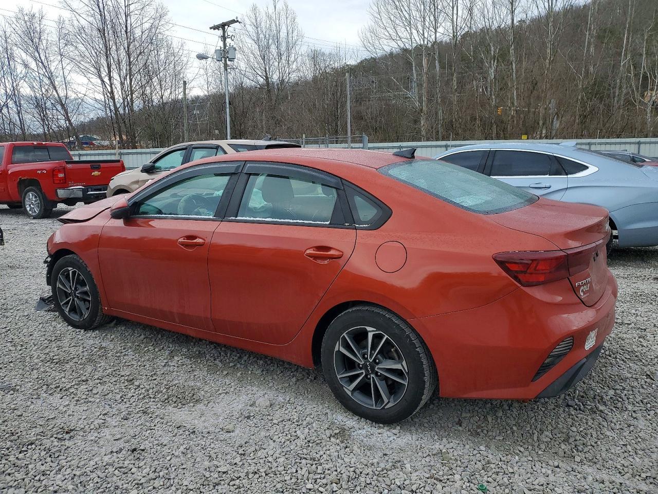2023 Kia Forte - Фото 2