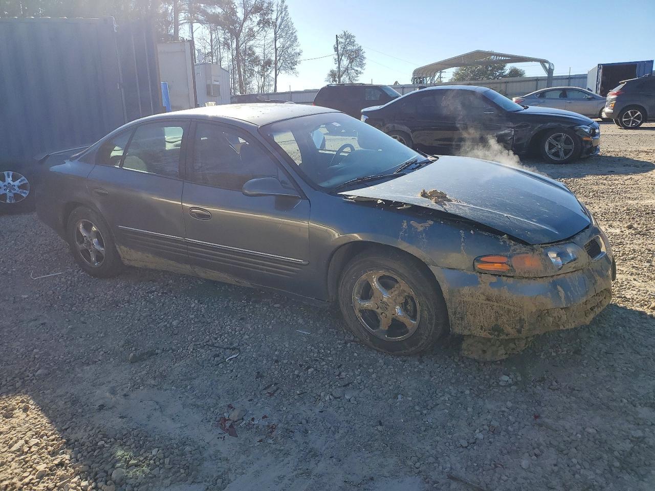 2004 Pontiac Bonneville Se - Image 4