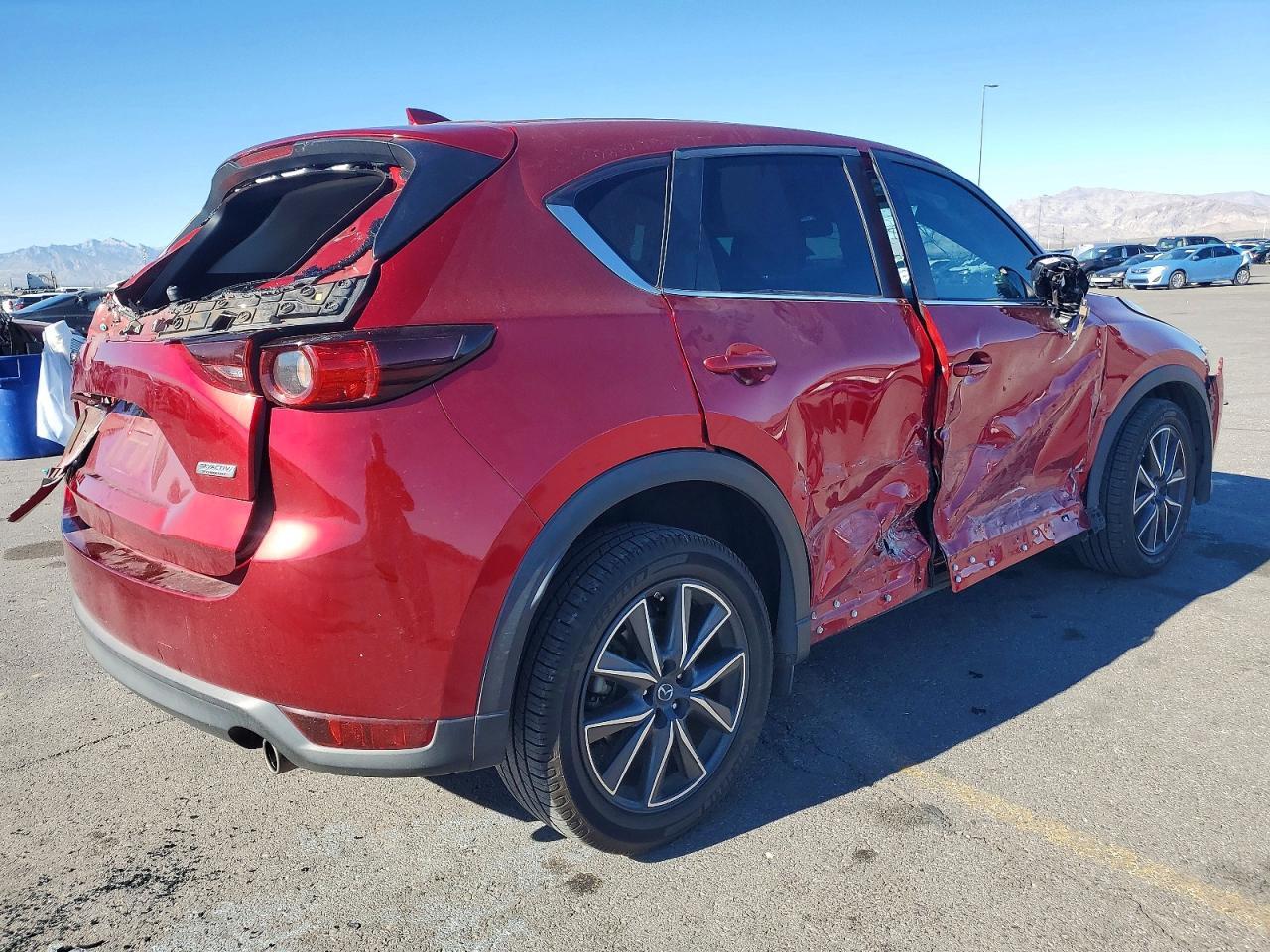 2018 Mazda Cx-5 Touring - Image 3