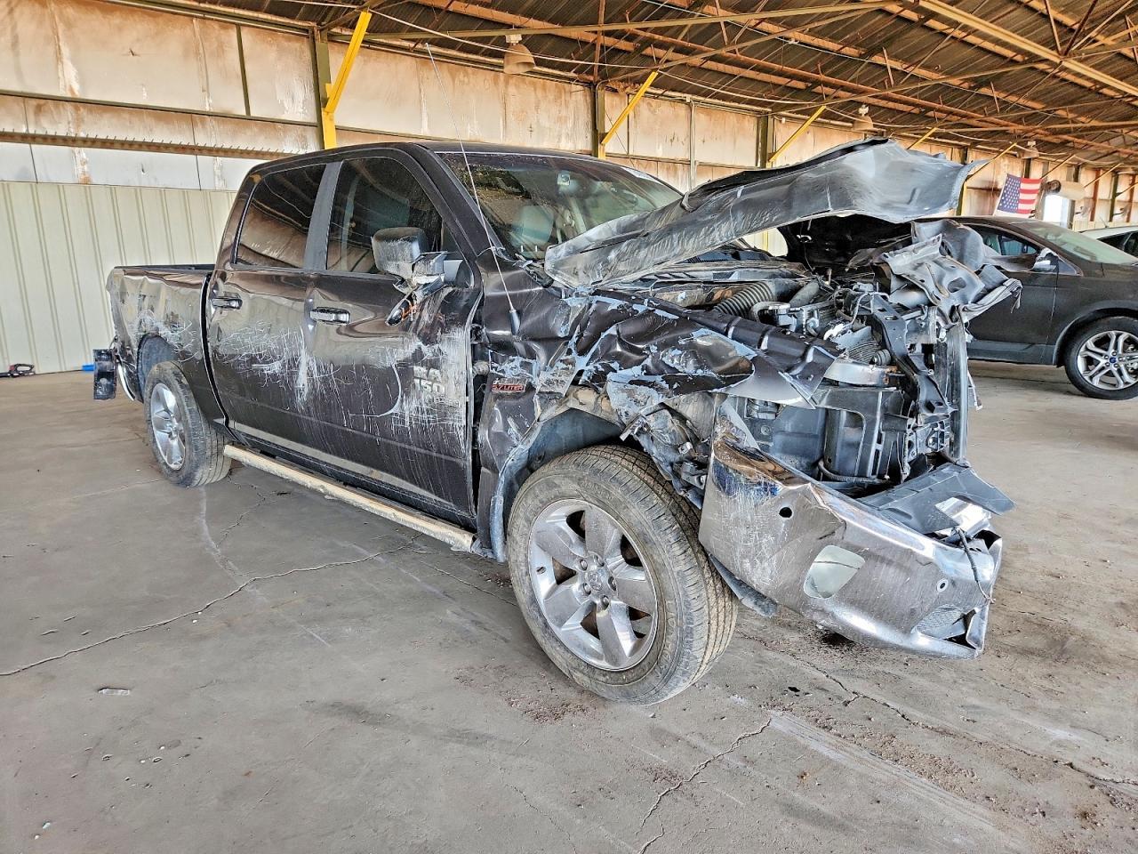 2019 Ram 1500 Classic Slt - Image 4