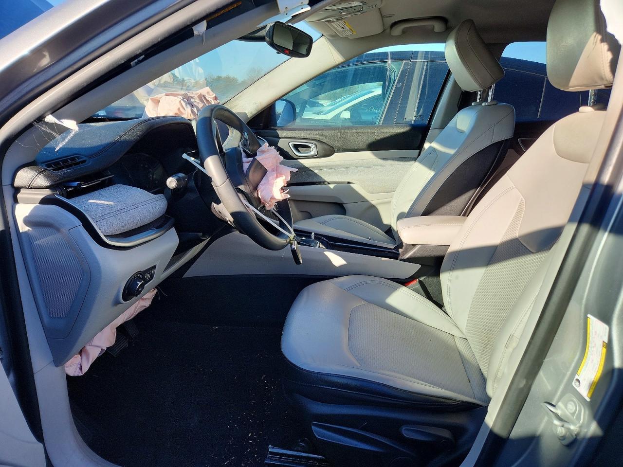 2022 Jeep Compass Latitude - Фото 7