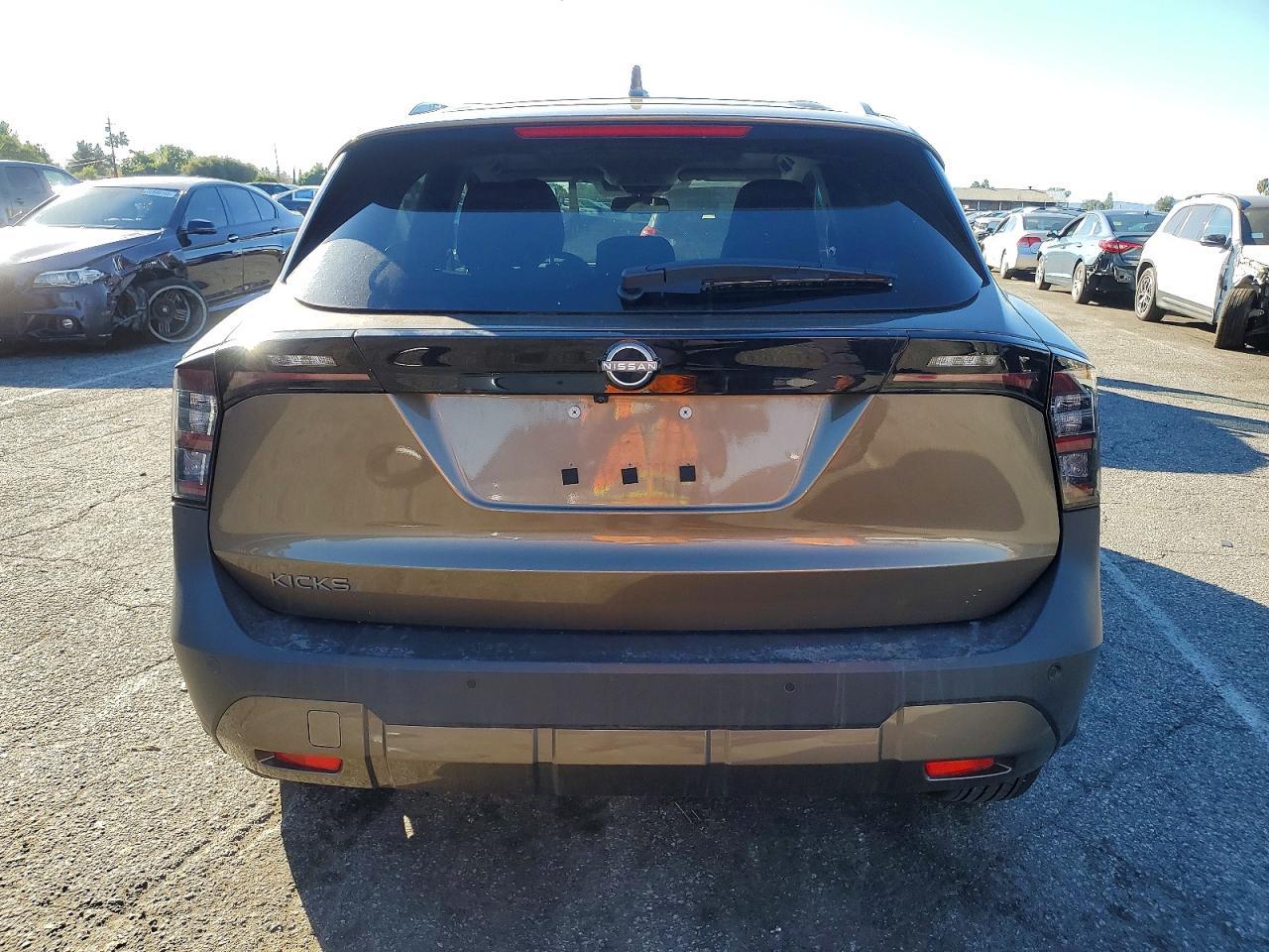 2025 Nissan Kicks Sv - Фото 6