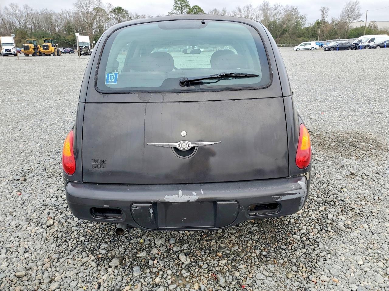 2005 Chrysler Pt Cruiser Touring - Image 6