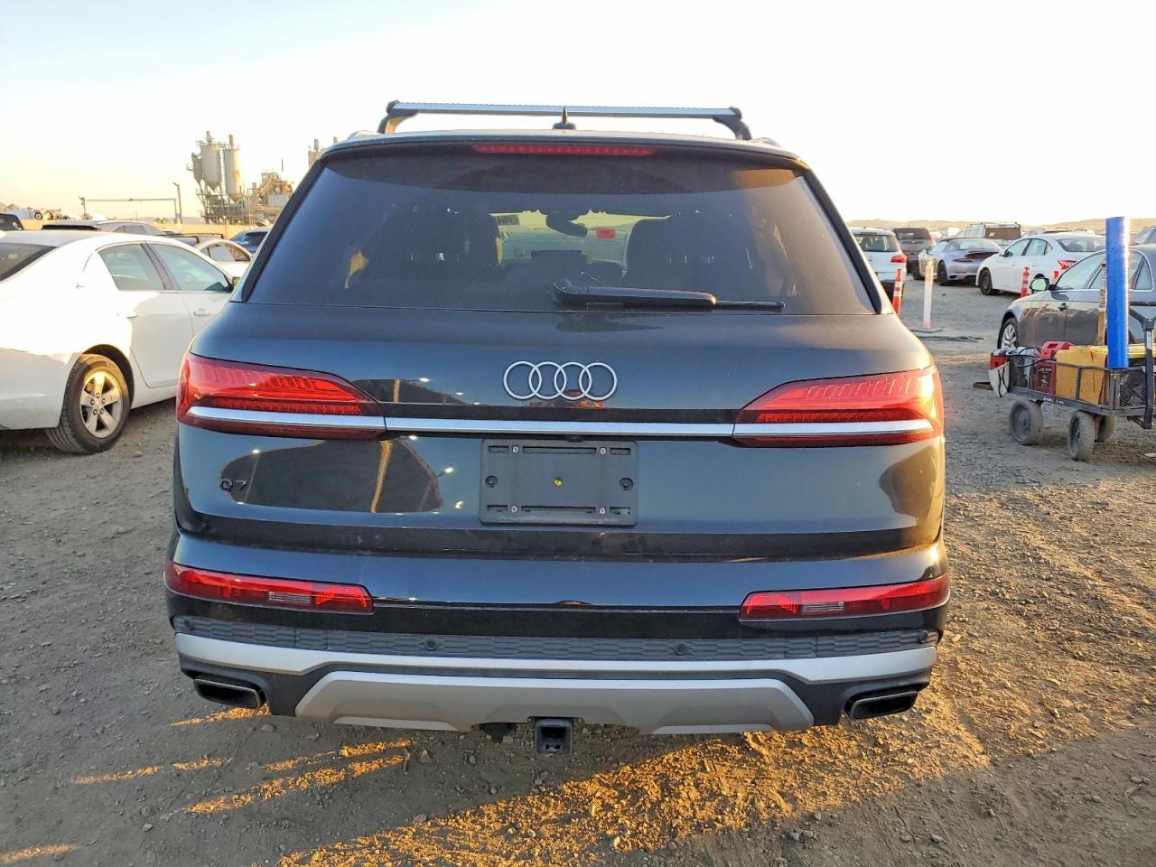 2025 Audi Q7 Premium Plus - Image 6