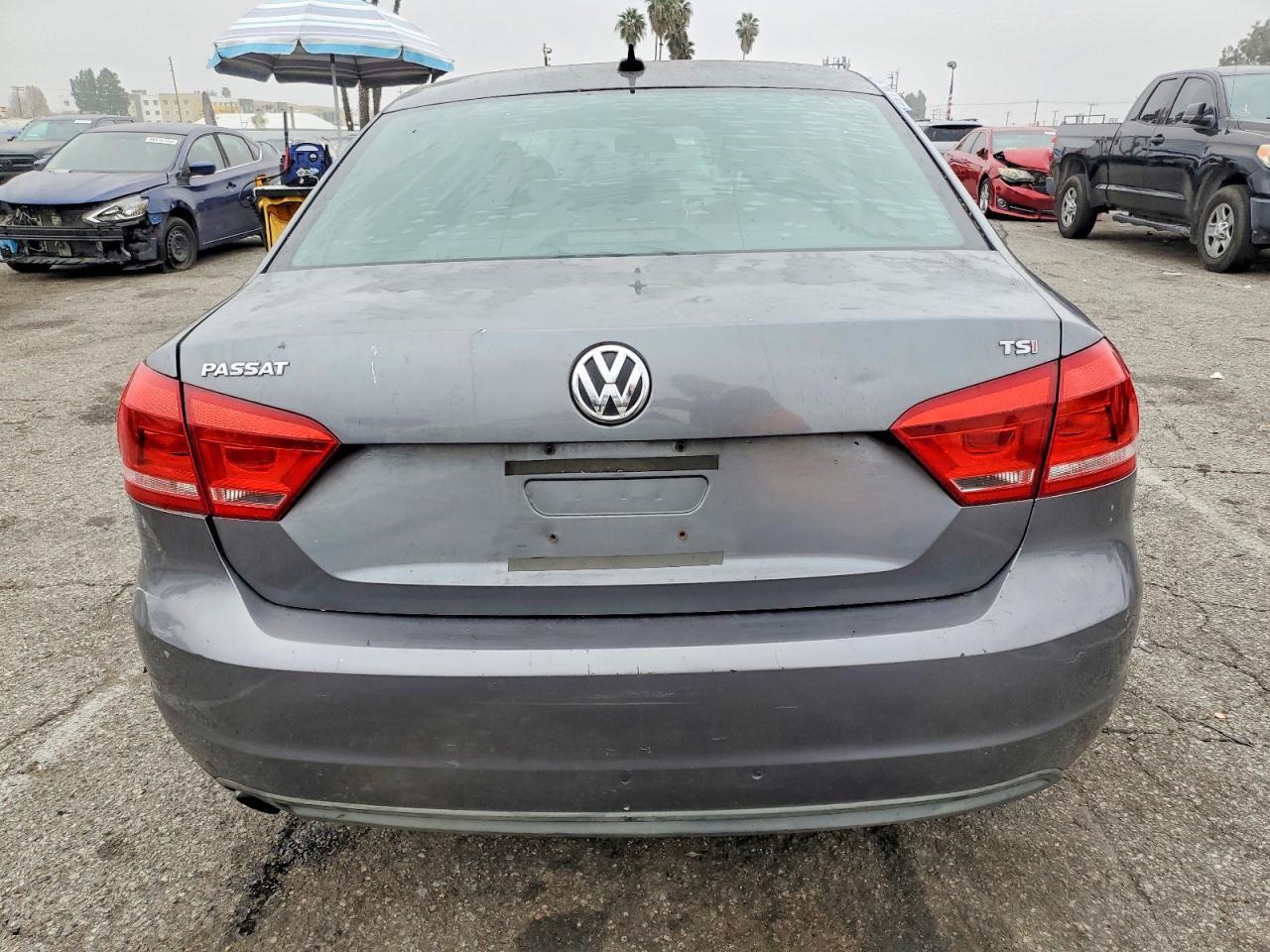 2015 Volkswagen Passat S - Image 6
