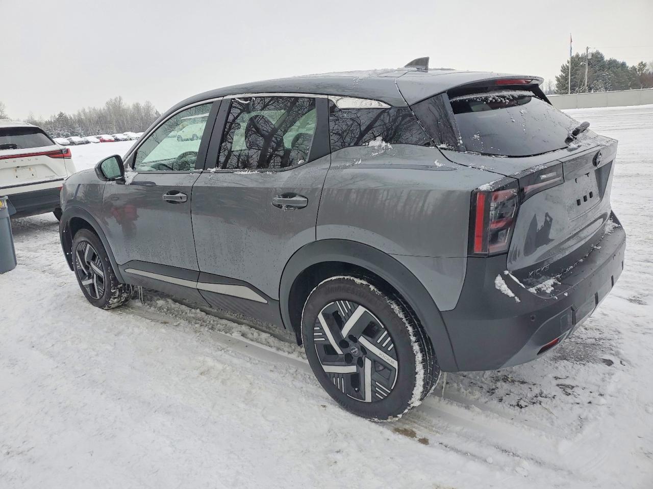 2025 Nissan Kicks Sv - Фото 2