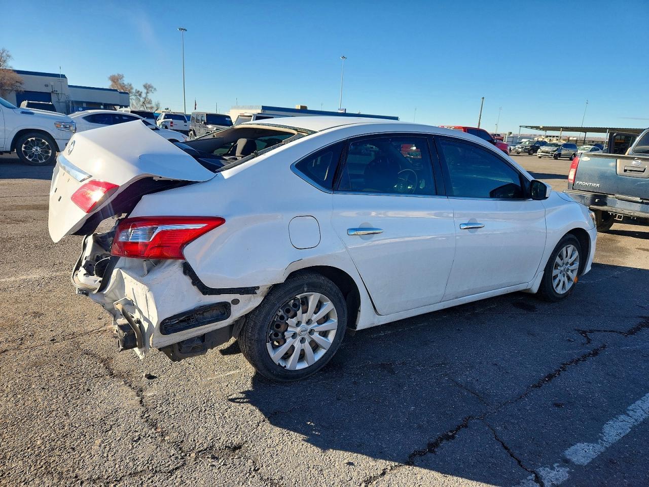 2018 Nissan Sentra S - Фото 3