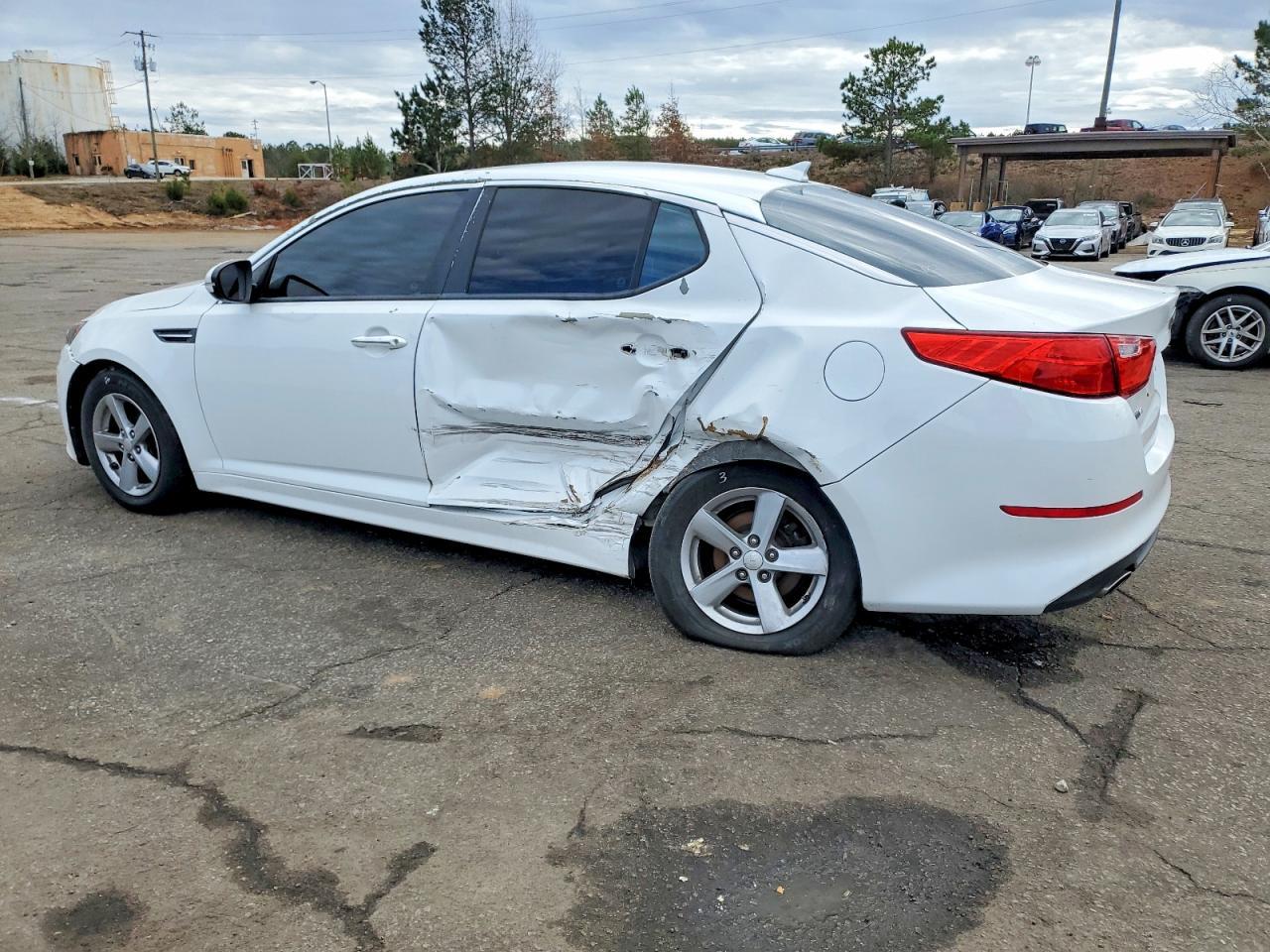 2015 Kia Optima Lx - Фото 2