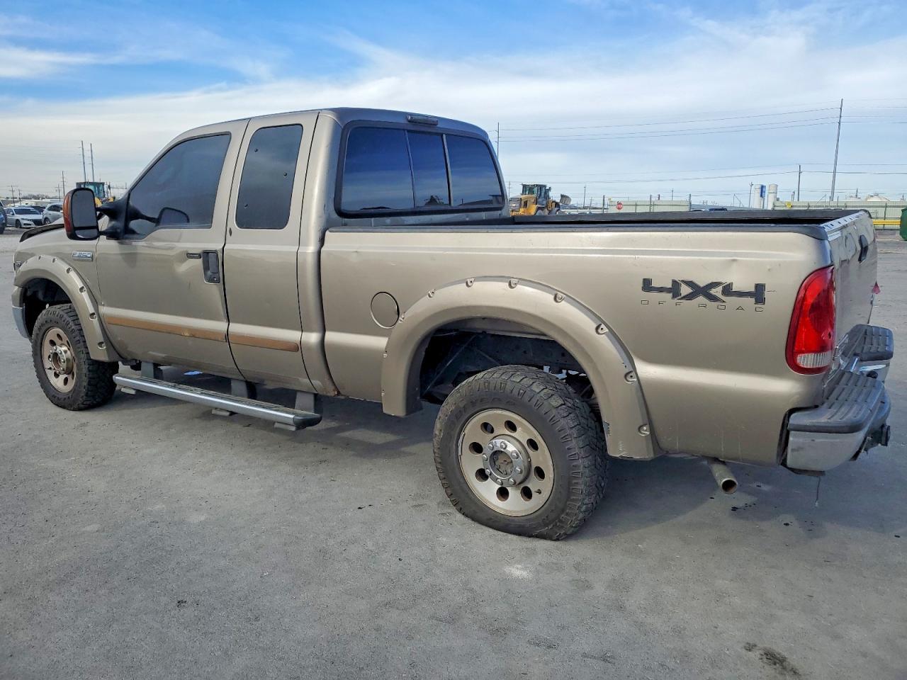 2005 Ford F250 Super Duty - Фото 2