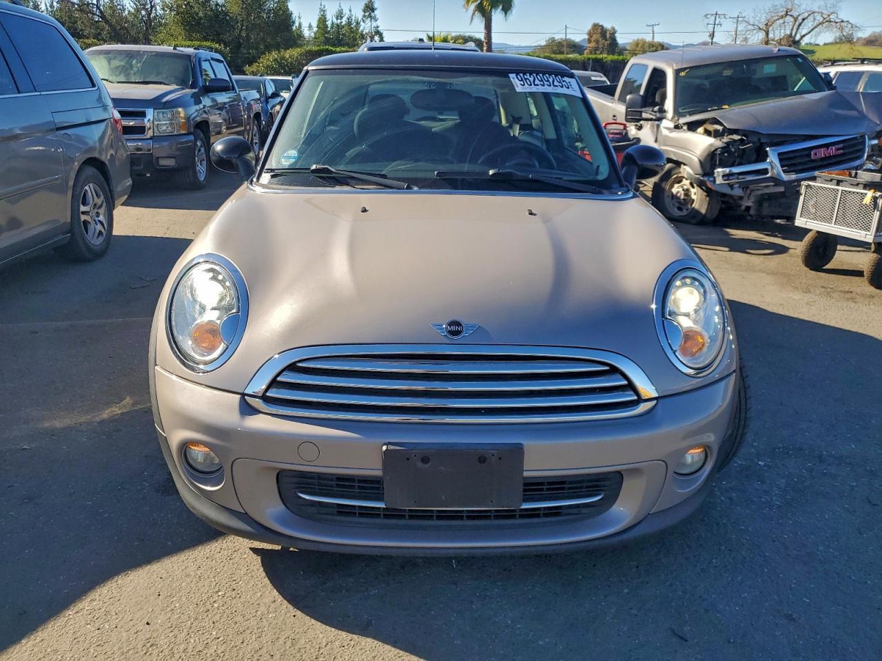 2012 Mini Cooper - Image 5