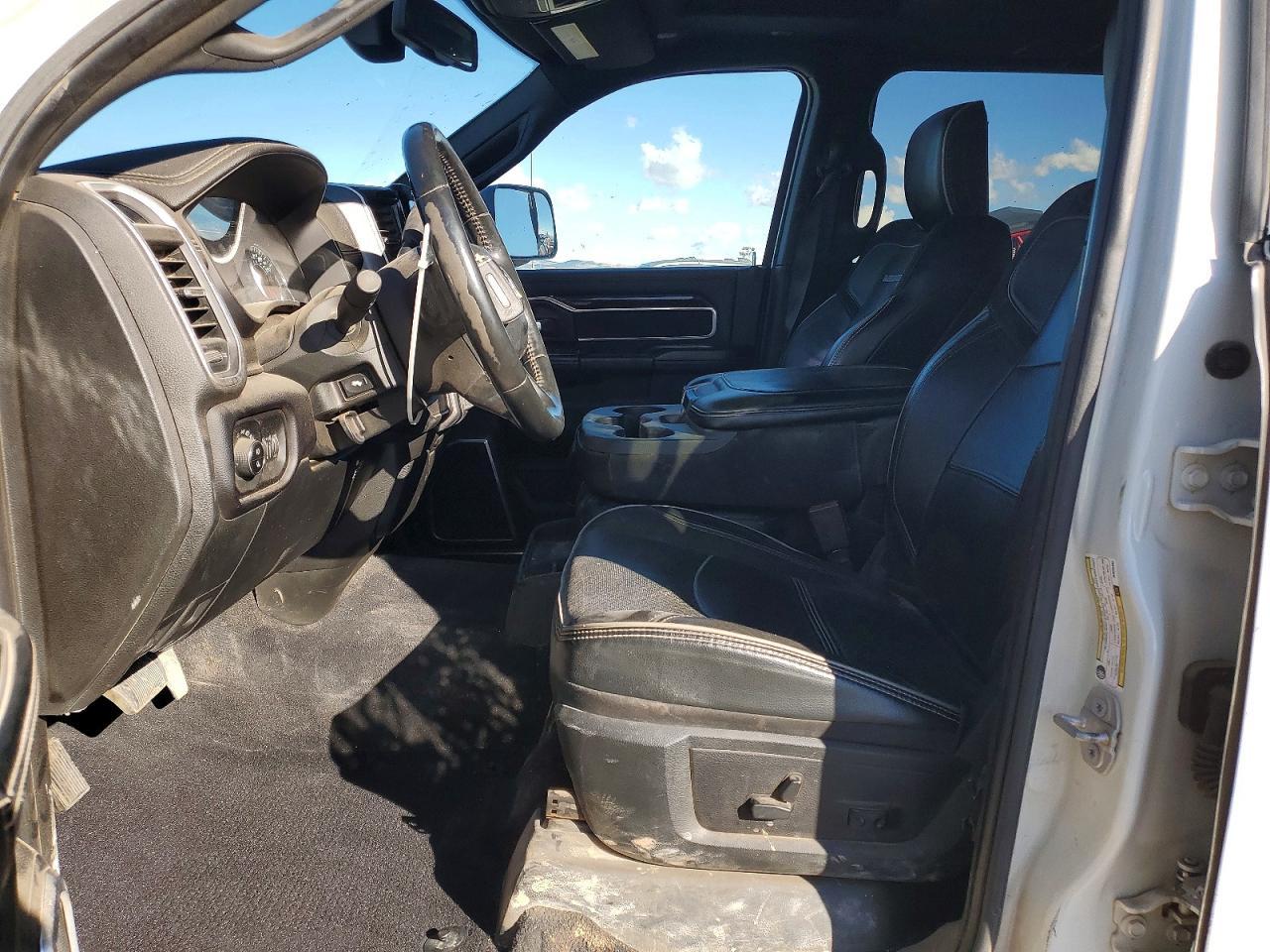 2021 Ram 2500 Laramie - Фото 7