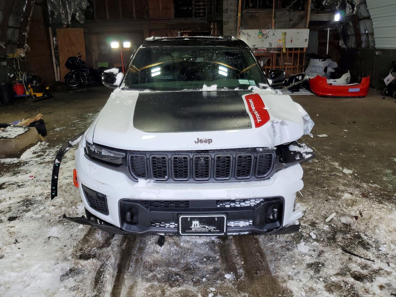 2022 Jeep Grand Cherokee Trailhawk - Фото 5