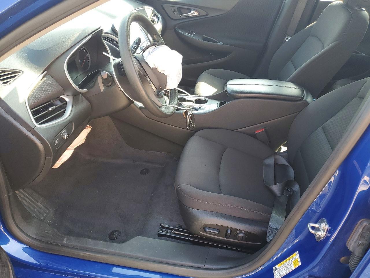2023 Chevrolet Malibu 4D - Фото 7
