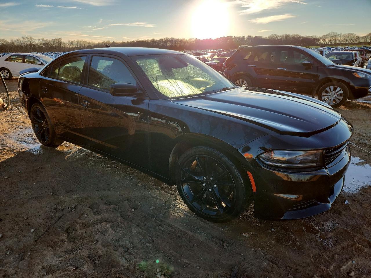 2016 Dodge Charger Sxt - Фото 4