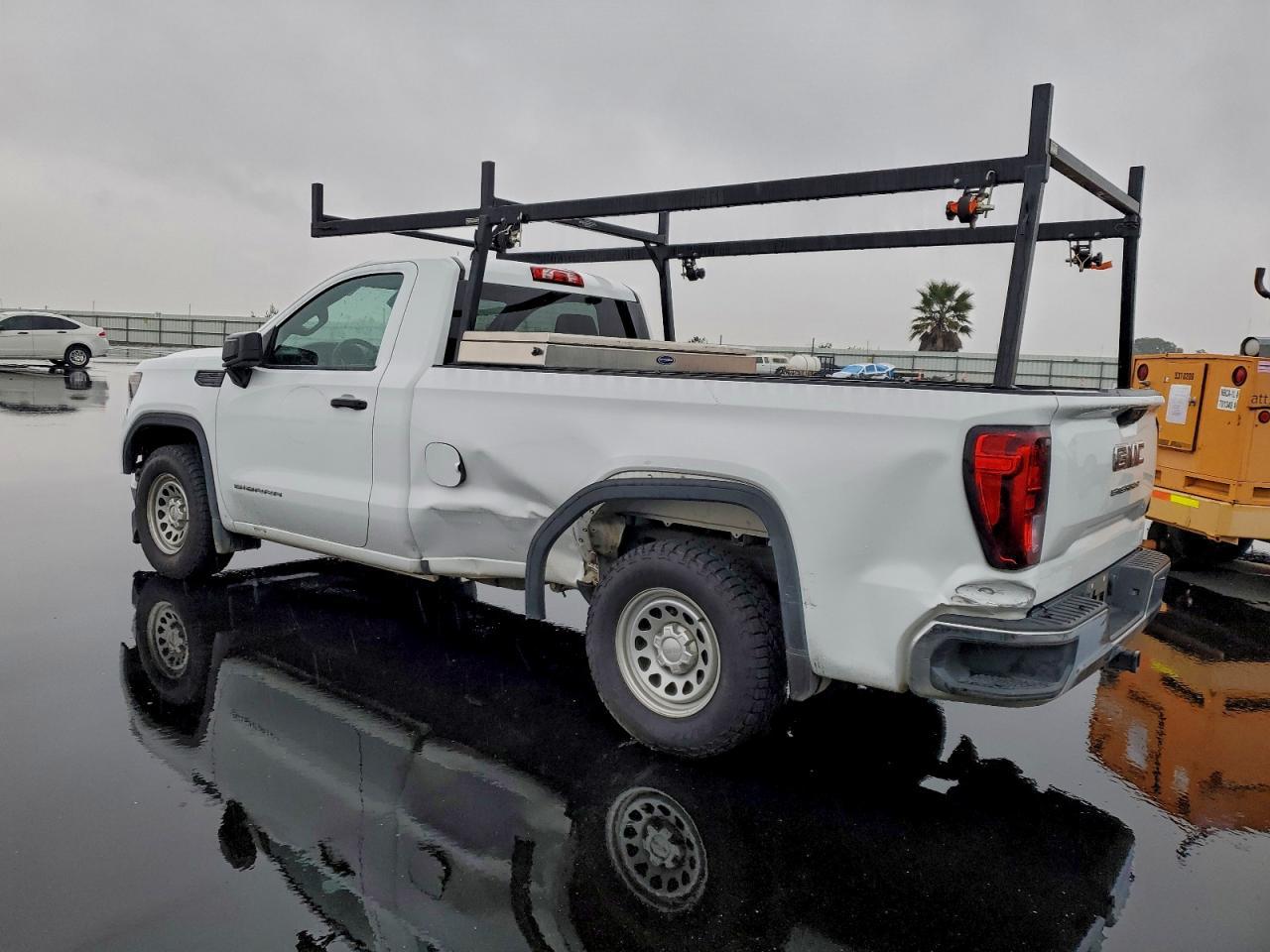 2022 GMC Sierra C1500 - Фото 2