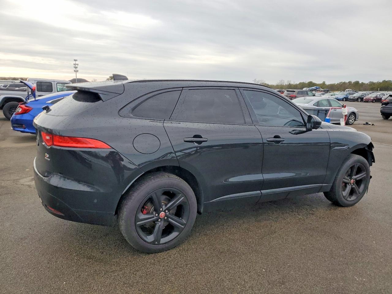 2019 Jaguar F-Pace S - Image 3