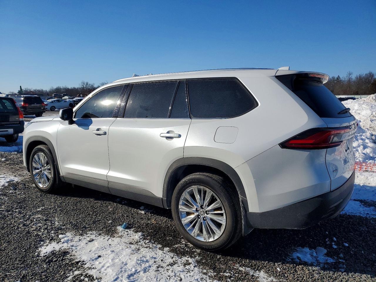 2024 Toyota Grand Highlander Xle - Фото 2