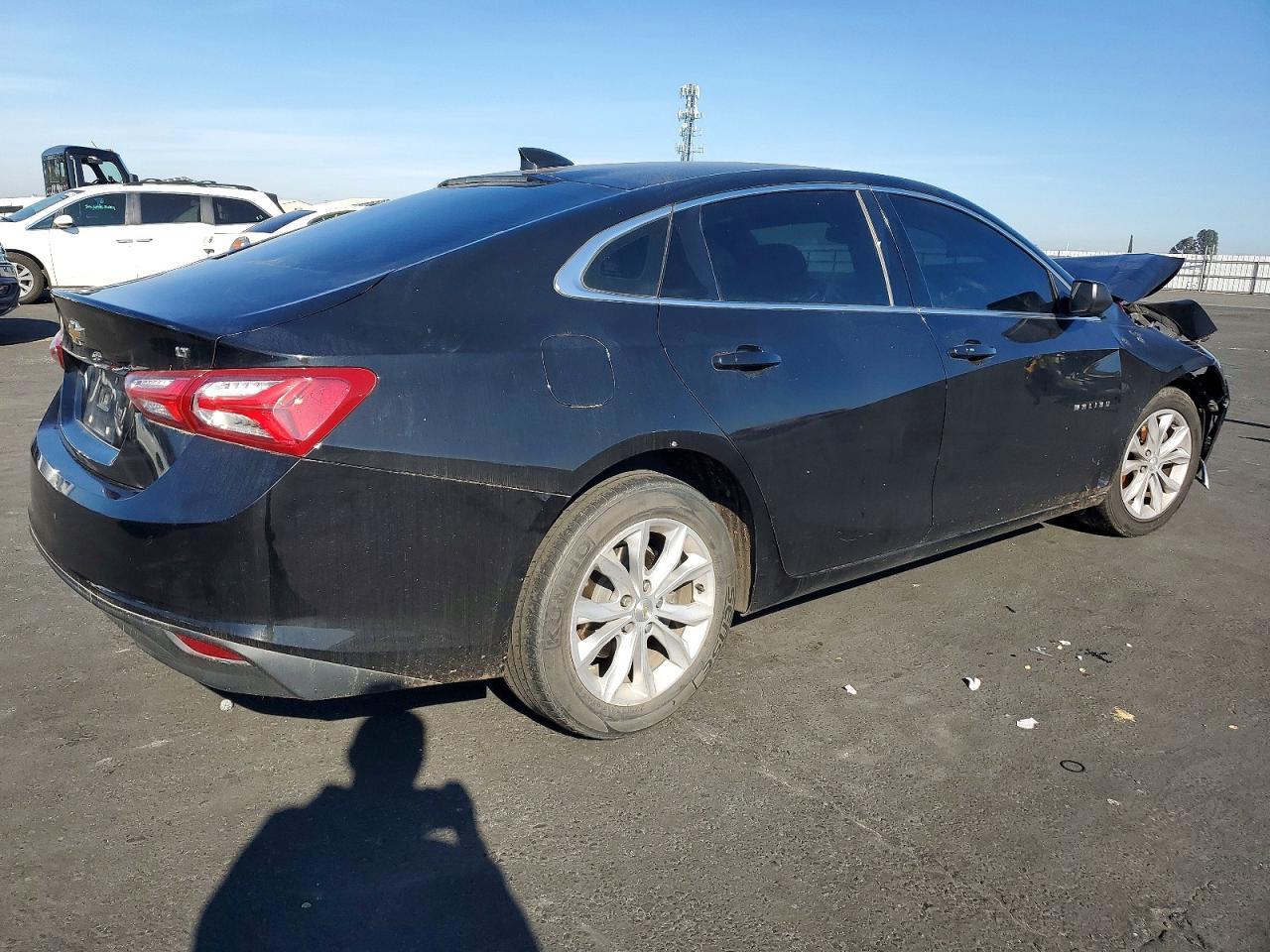 2020 Chevrolet Malibu Lt - Фото 3