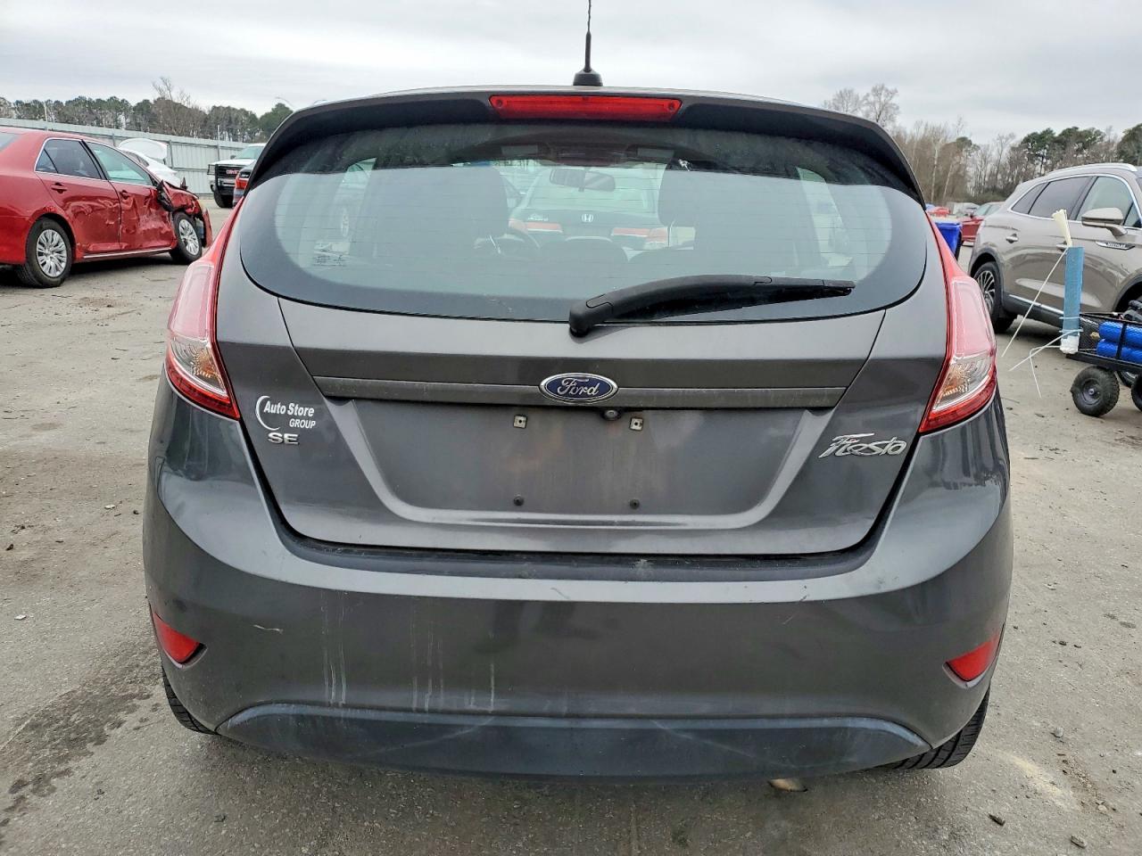 2019 Ford Fiesta Se - Image 6