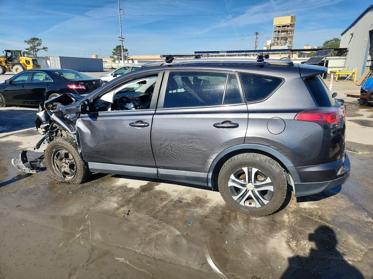 2016 Toyota Rav4 Le - Image 2