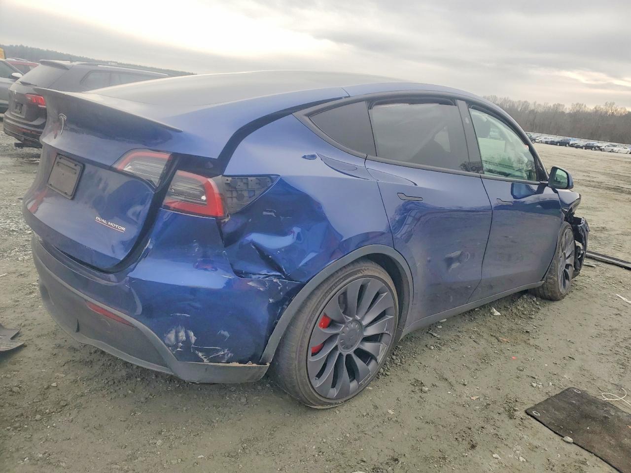 2024 Tesla Model Y - Image 3