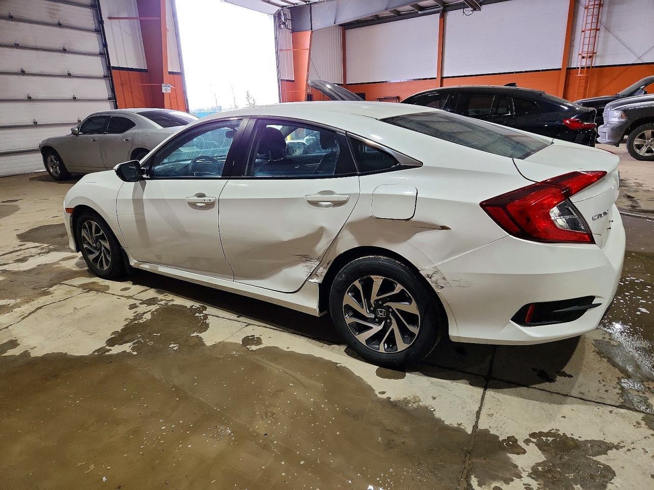 2017 Honda Civic Ex - Фото 2