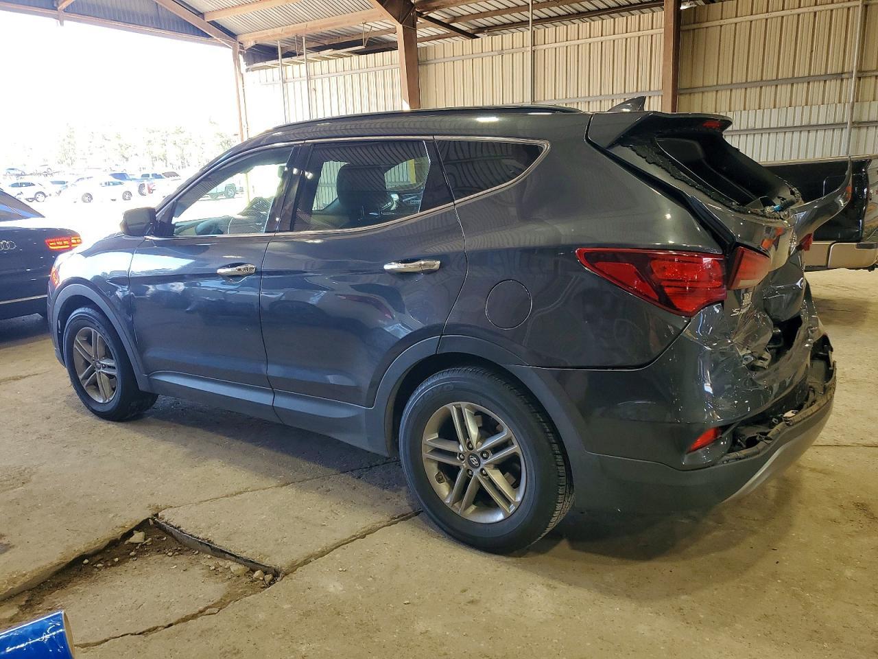 2018 Hyundai Santa Fe Sport 2.4L - Фото 2