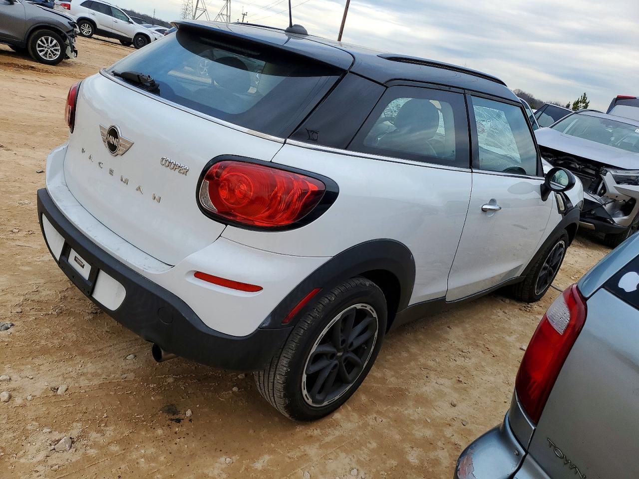 2015 Mini Cooper Paceman - Image 3