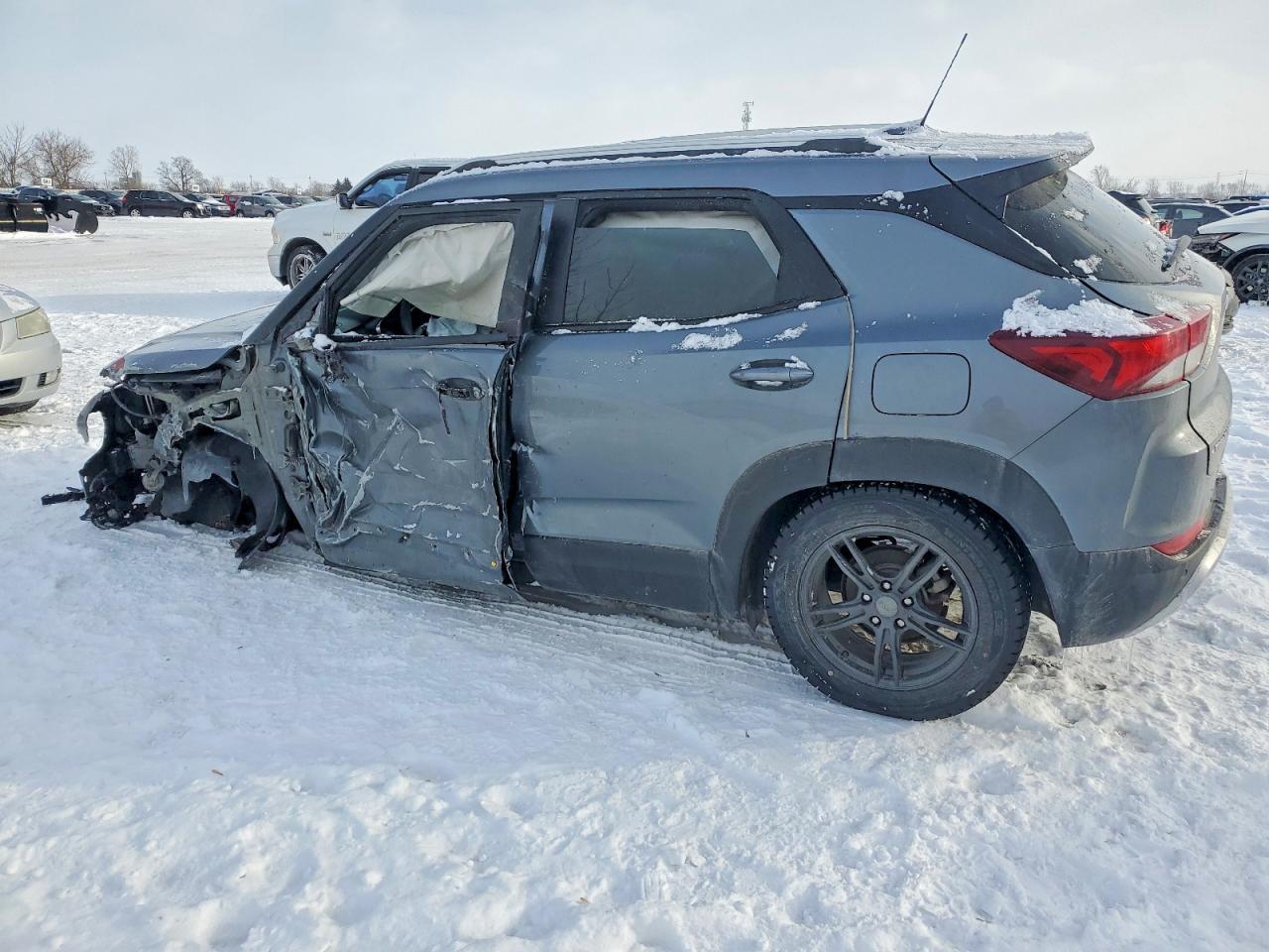2022 Chevrolet Trailblazer Lt - Фото 2