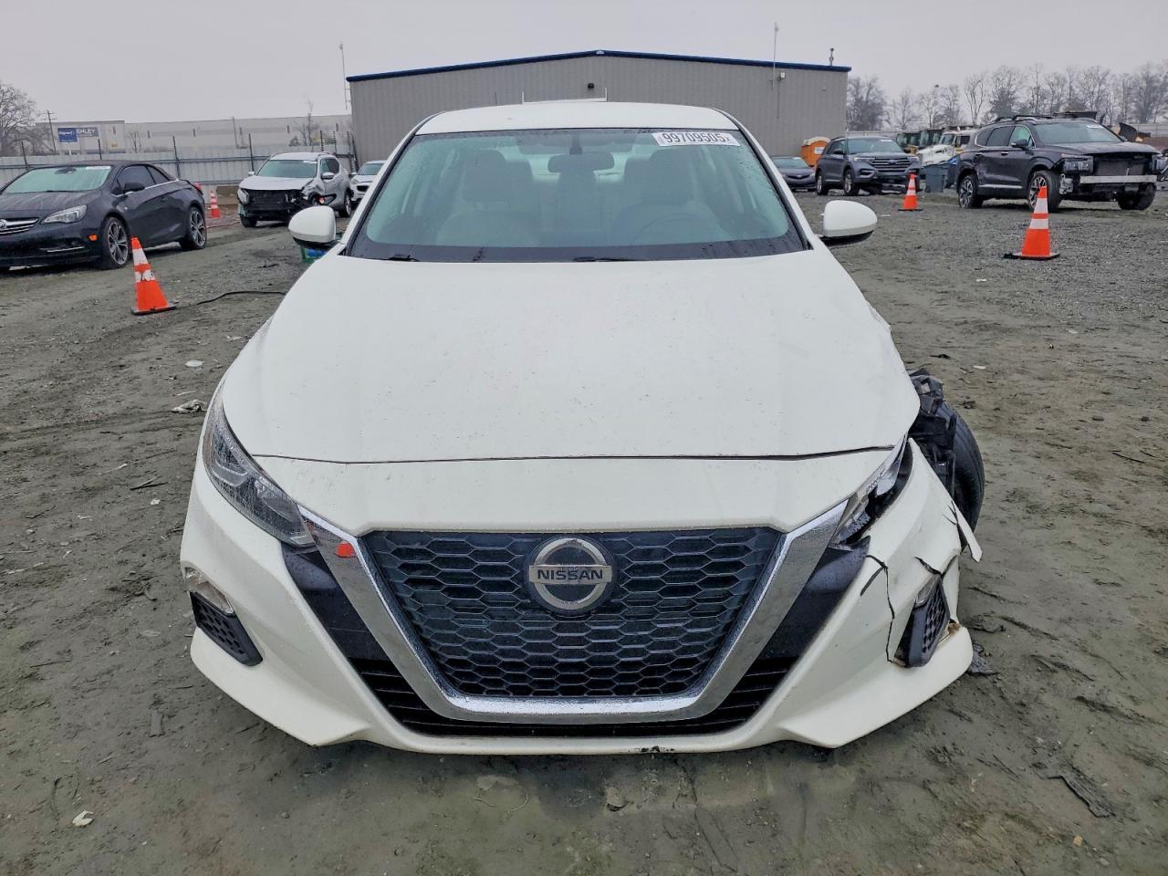 2020 Nissan Altima S - Фото 5