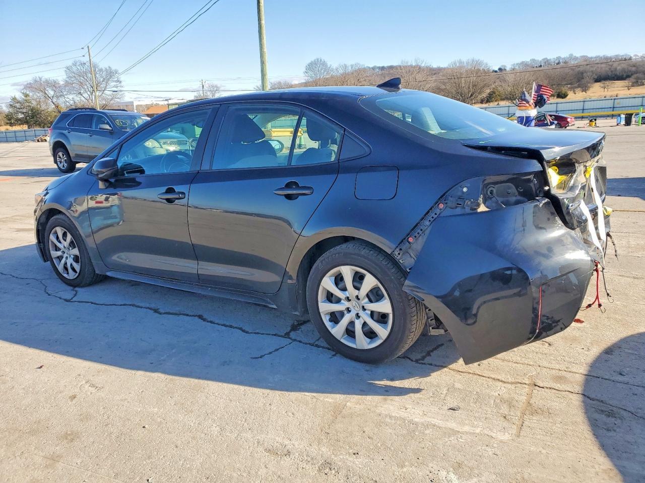2021 Toyota Corolla Le - Image 2