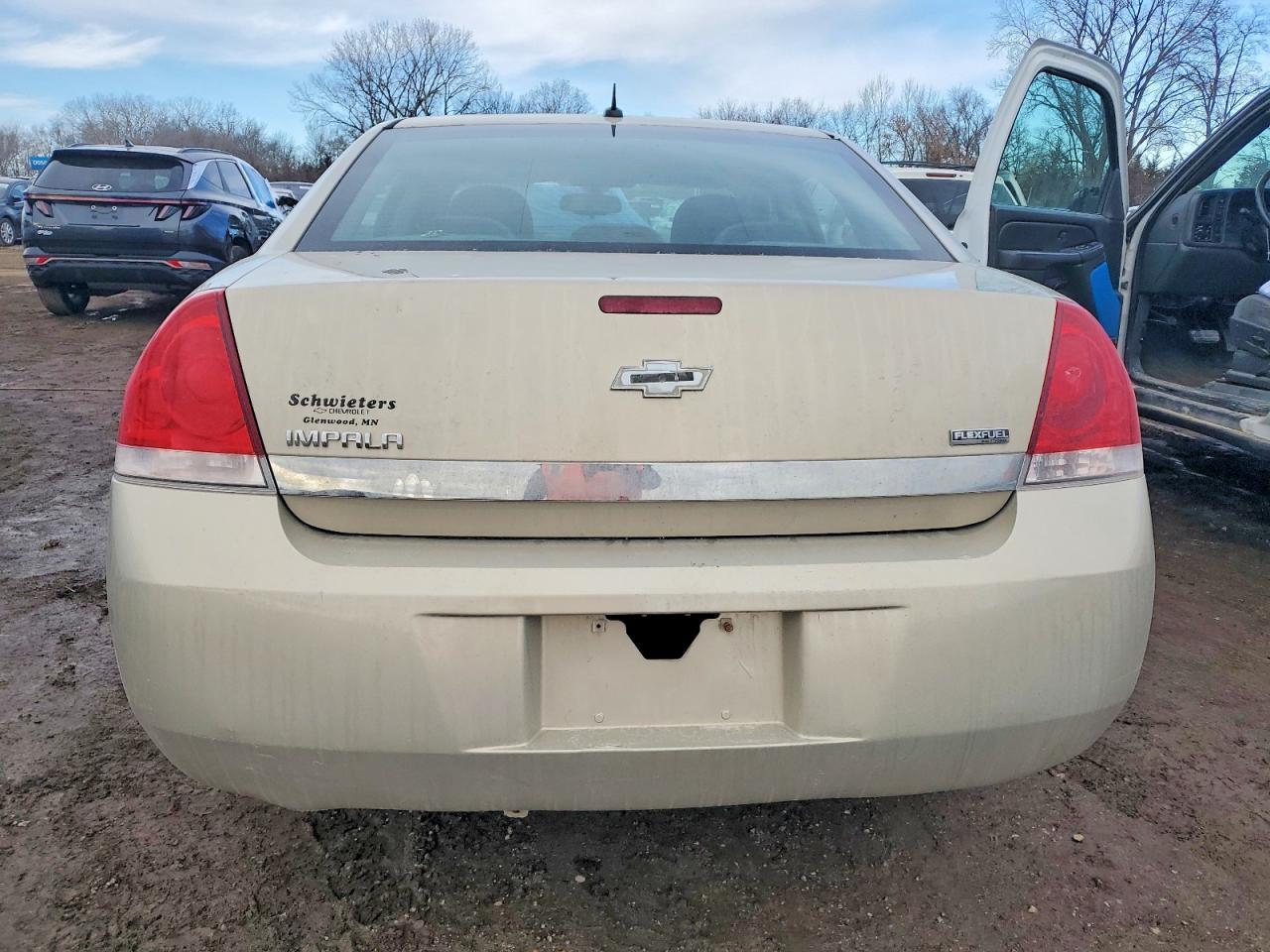 2010 Chevrolet Impala Ls - Image 6
