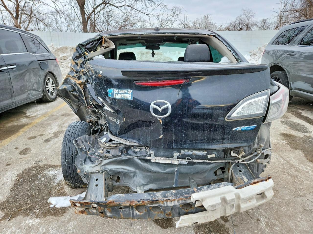 2013 Mazda 3 I - Image 6