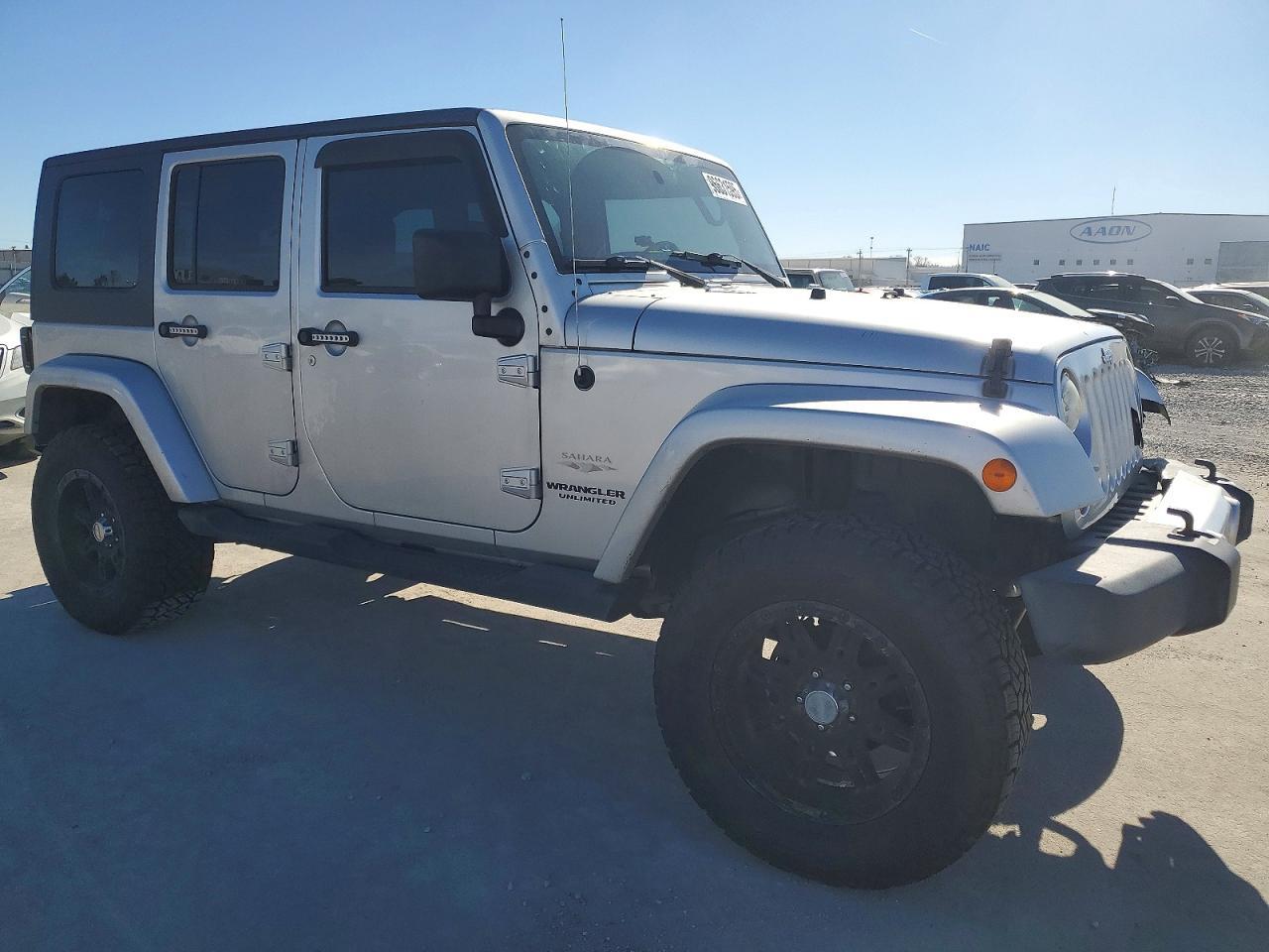 2008 Jeep Wrangler Unlimited Sahara - Фото 4