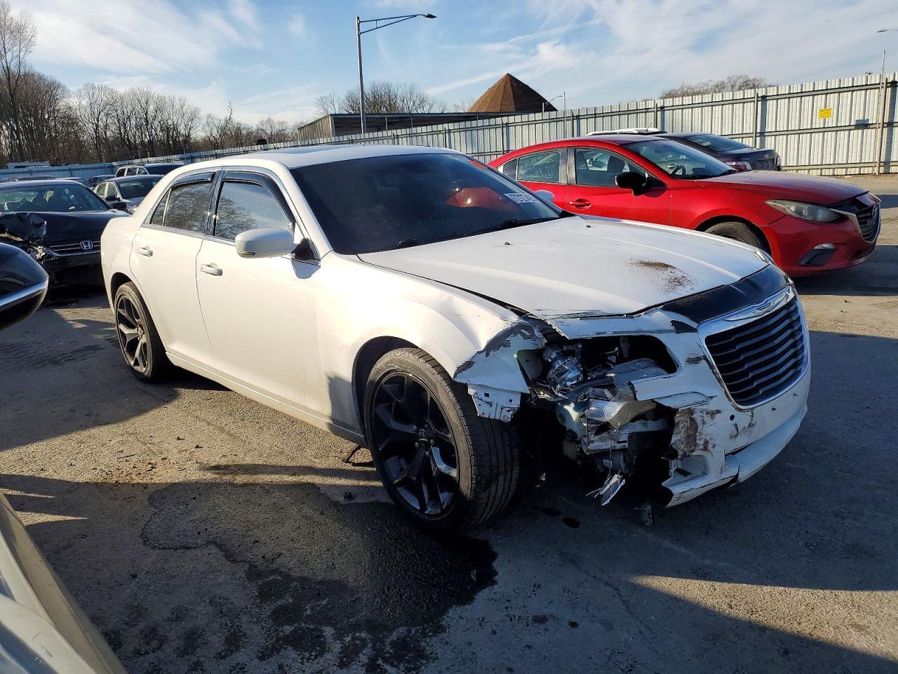 2012 Chrysler 300 S - Image 4