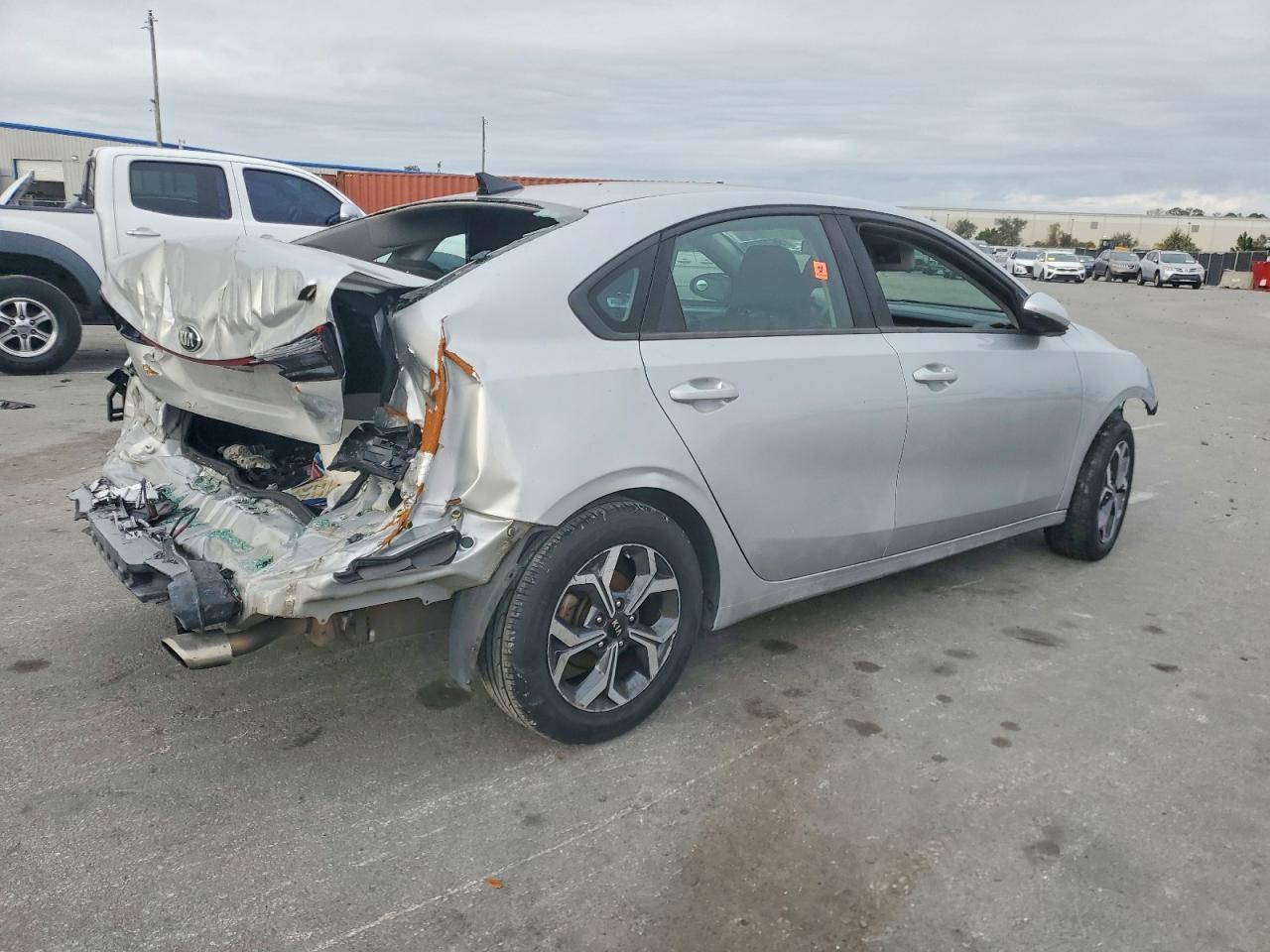 2019 Kia Forte Fe - Фото 3