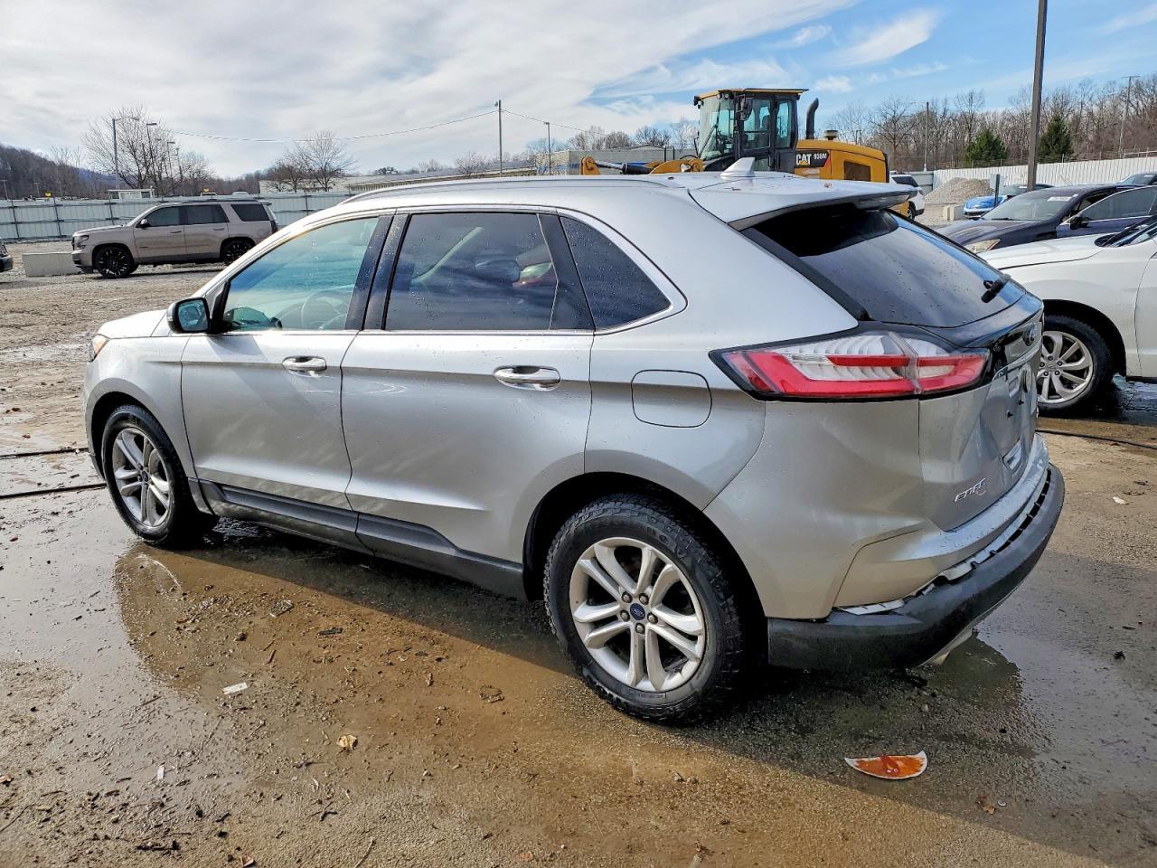 2020 Ford Edge Sel - Фото 2
