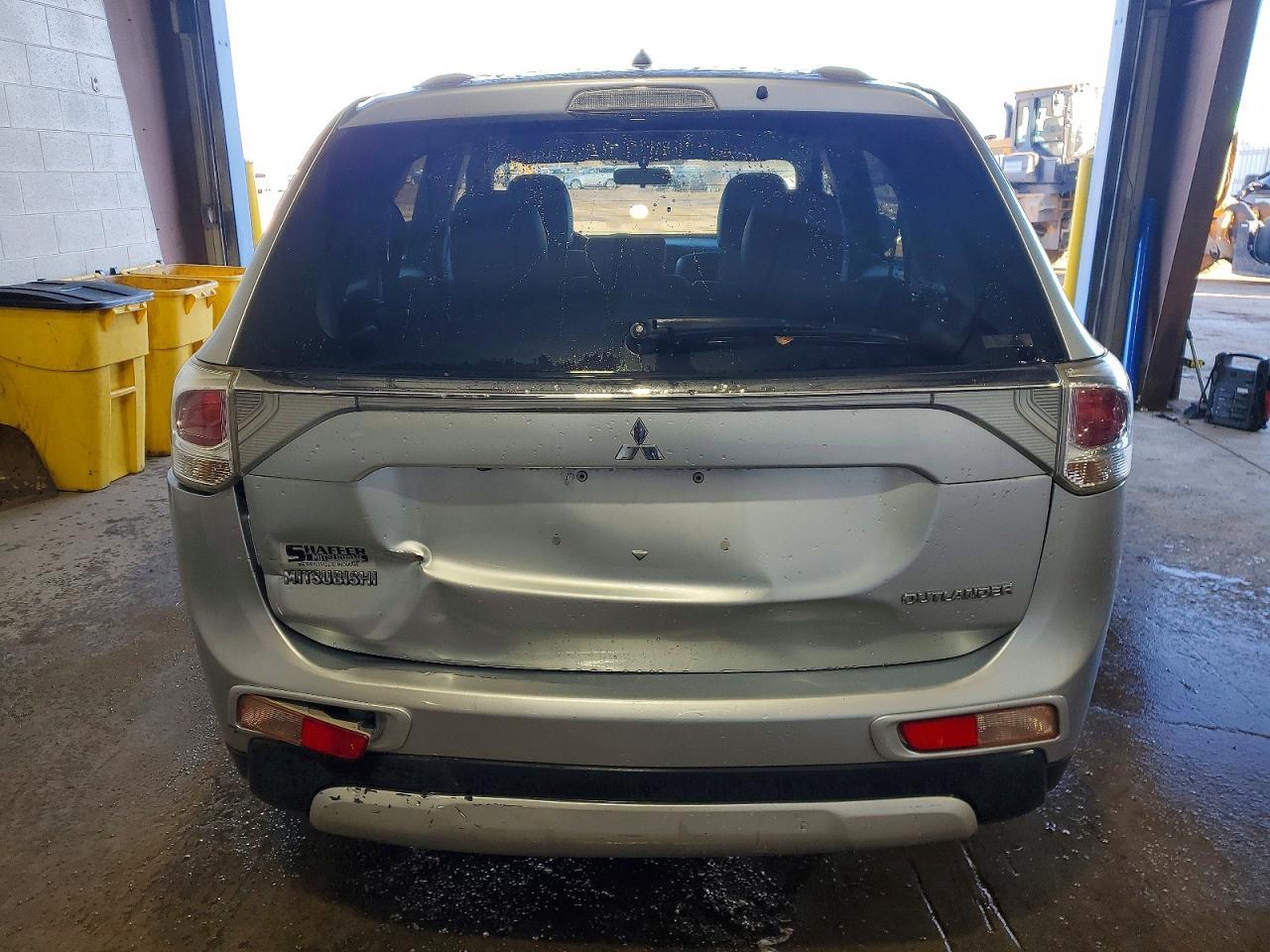 2015 Mitsubishi Outlander Se - Image 6