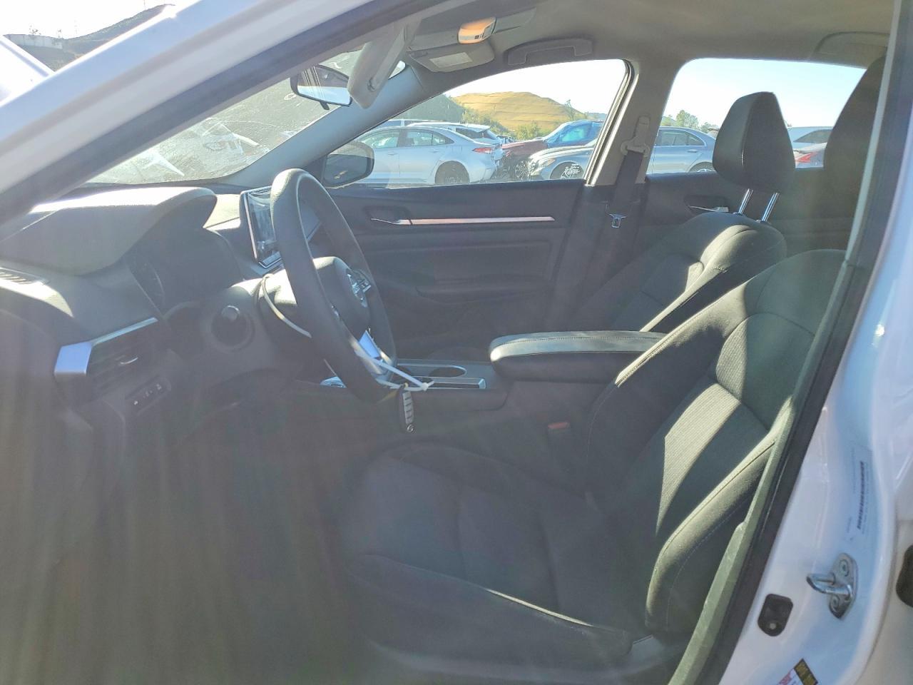 2022 Nissan Altima Sv - Image 7