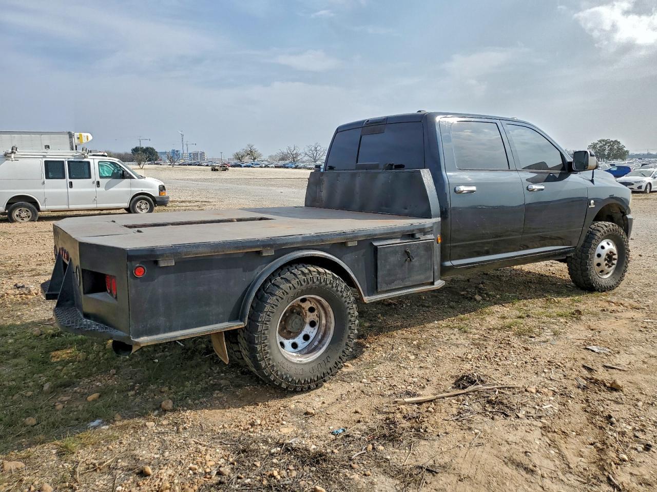 2012 Dodge Ram 3500 Longhorn - Image 3