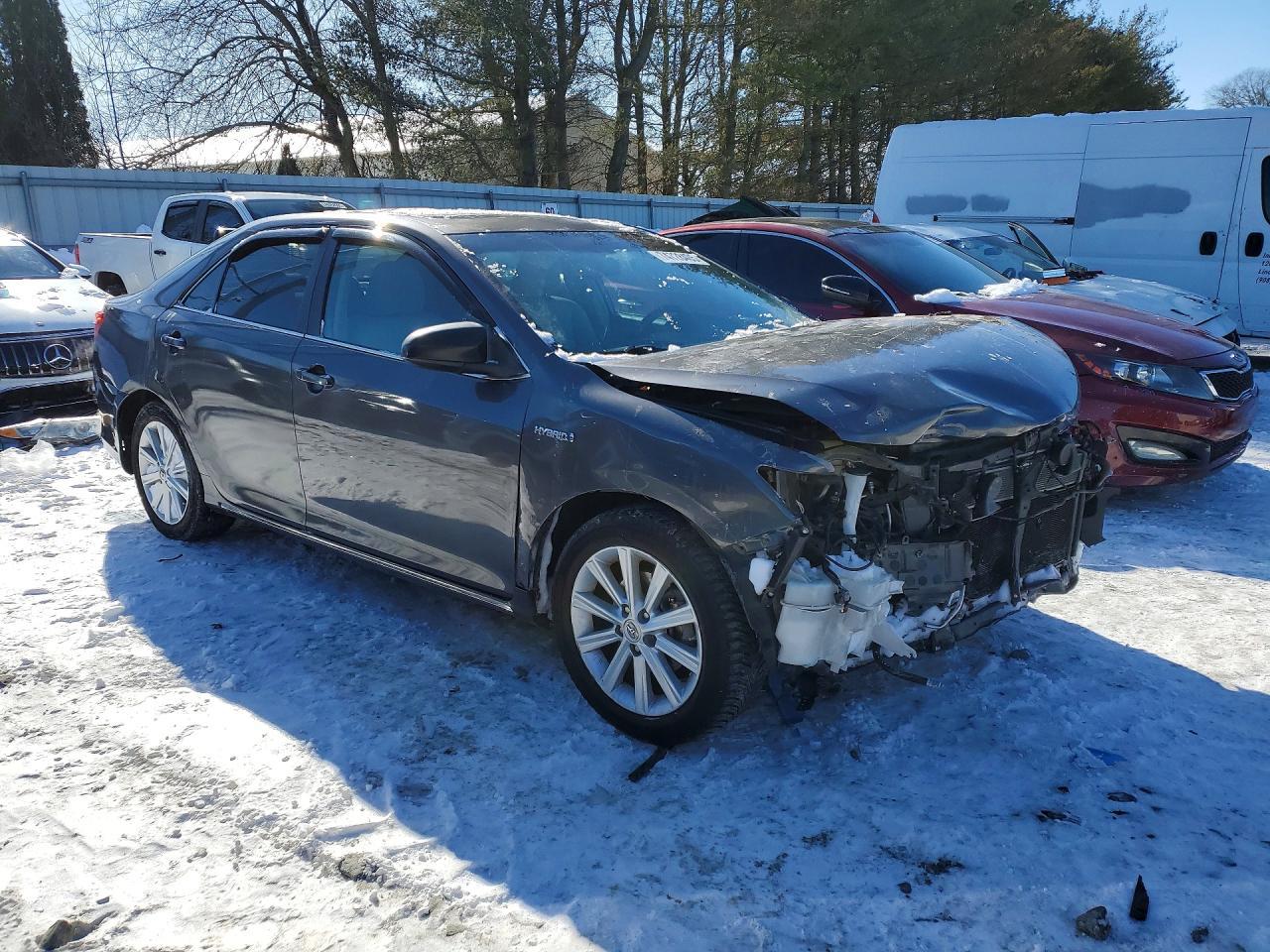 2013 Toyota Camry Hybrid - Фото 4